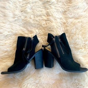 Dolce Vita black open toe booties
